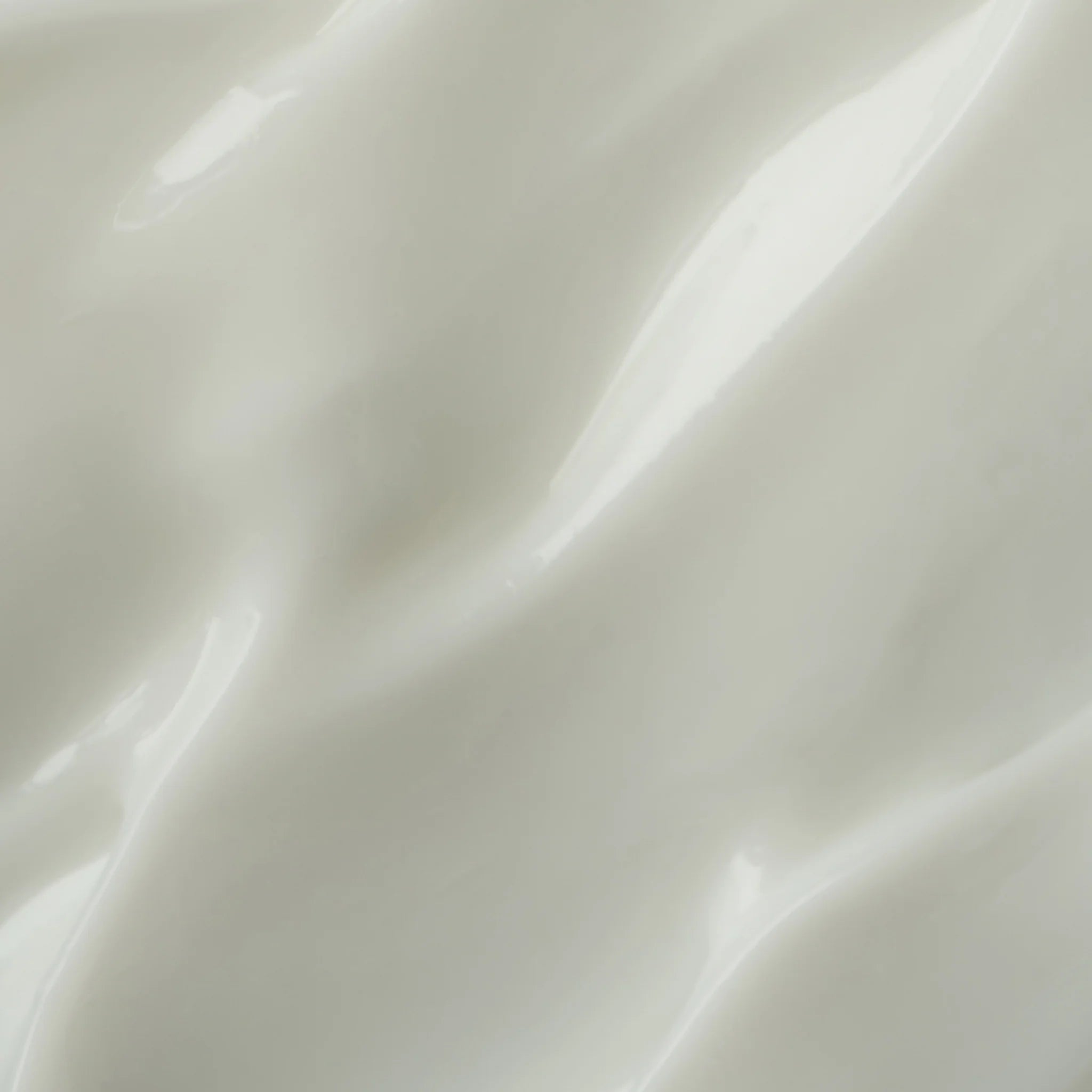 emma_lewisham_supernatural_blemish_serum_4.webp